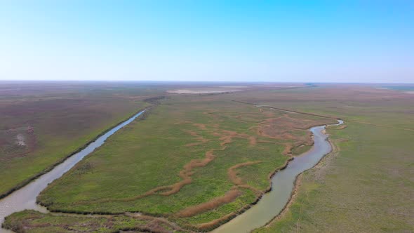 Delta of Volga River Agrokhansky Bay alt