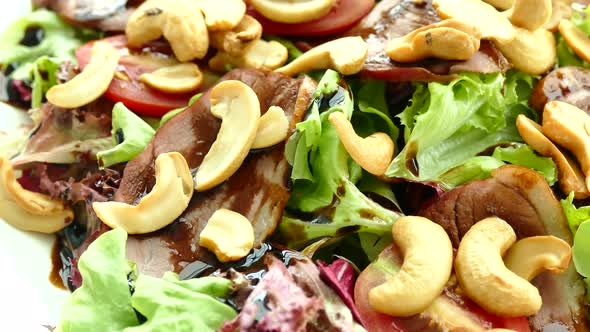 Smoked duck meat salad alt