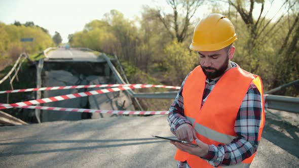 Falling Parts and Fittings Danger alt