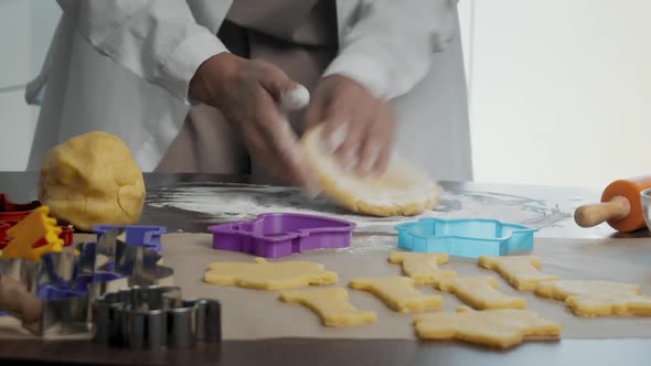 Roll the Dough Onto Cookies