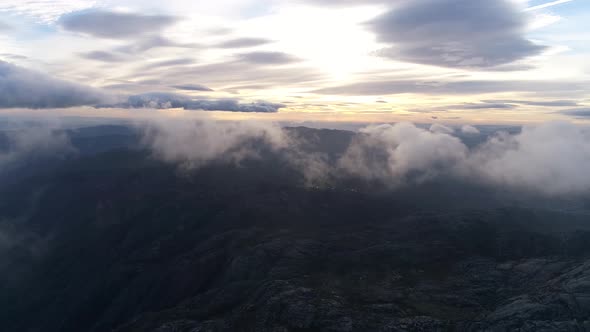 Magical Mountain Fog alt