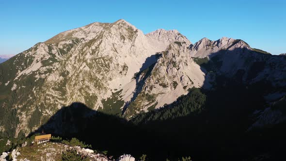Bench with a view alt