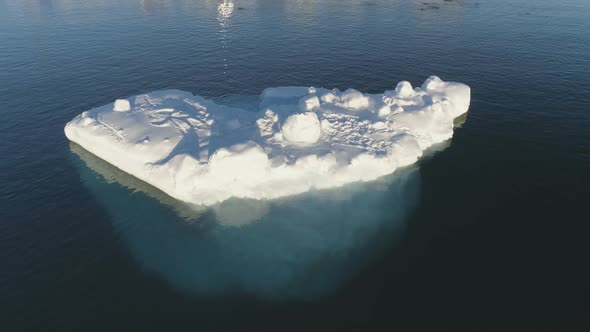 Close-up Iceberg Floating In Antarctic Ocean. alt