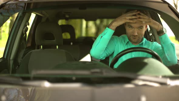 Bussinesman Sitting in Car Wearing Green Shirt Fooling Dancing Straightens Hair alt