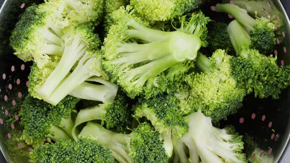 Broccoli Top View Fresh Green Broccoli Closeup Vitamins Raw Food and Vegetarian Lifestyle Concept alt