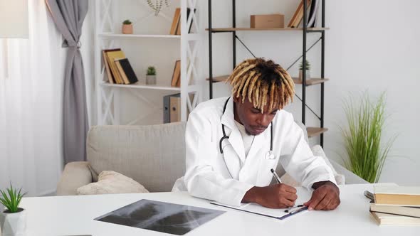 Lung Diagnostic Medical Report Busy Doctor Working alt