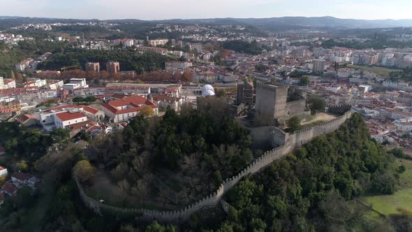 Historic castle of Leiria strategically perched on hilltop alt