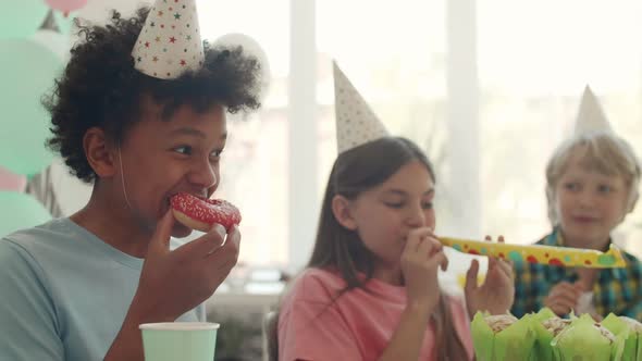 Kids Having Fun on Birthday Party alt