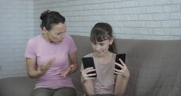 Nervous From Telephone Addiction alt