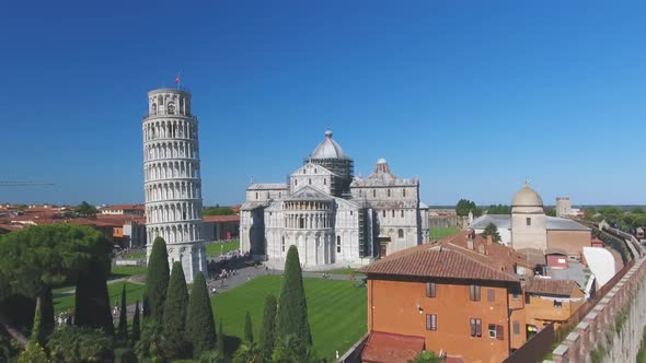 Pisa Italy alt