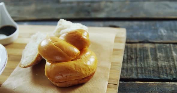 Bowl of olives and bread alt