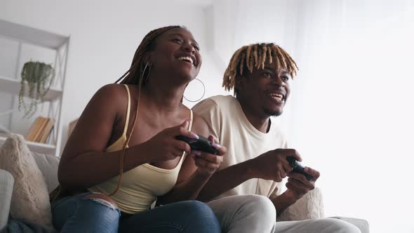 Friends Game Competition Amused Couple Playing alt