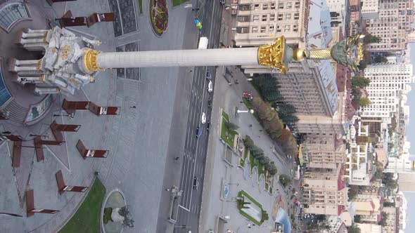 Vertical Video Kyiv Ukraine Independence Square Maidan alt