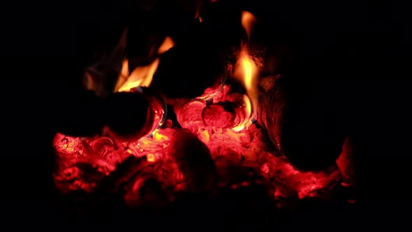 Burning Wood in the Fireplace Flame in Stove alt