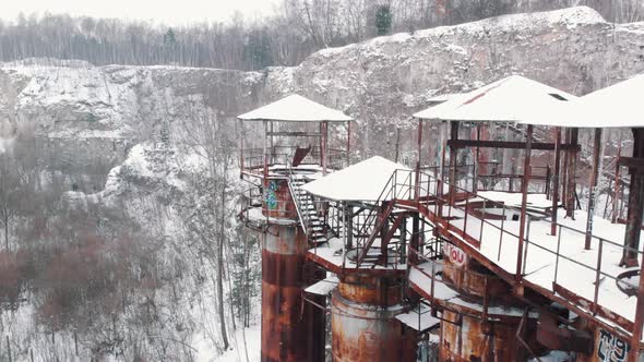 Aerial View of Kamieniolom Liban  Grove of Trees in the Snowy Landscape alt