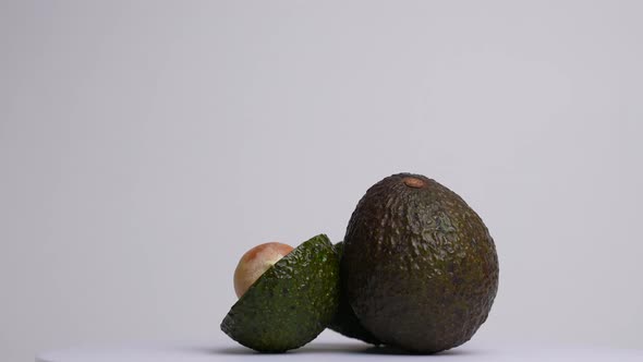 Avocado 22 alt