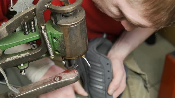 Shoemaker Man Repairing a Shoe DOF