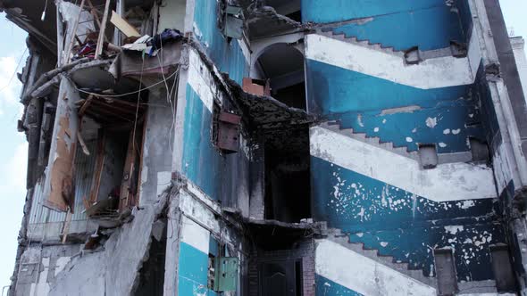 War in Ukraine  Destroyed Building in Borodyanka alt