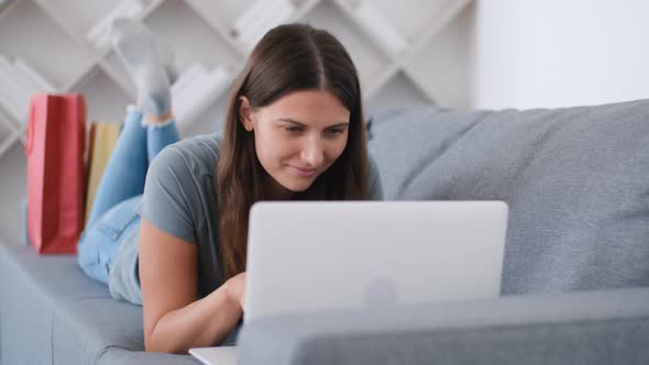 Online Shopping, Buying From Home, Credit Card, Online Store. alt