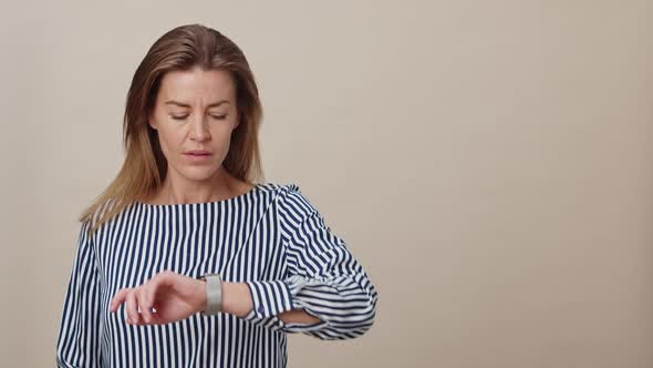 Woman in Striped Top alt