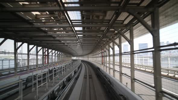 Tokyo Monorail08 alt