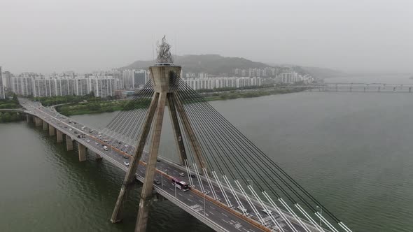 Seoul City Han River Olympic Bridge Traffic
