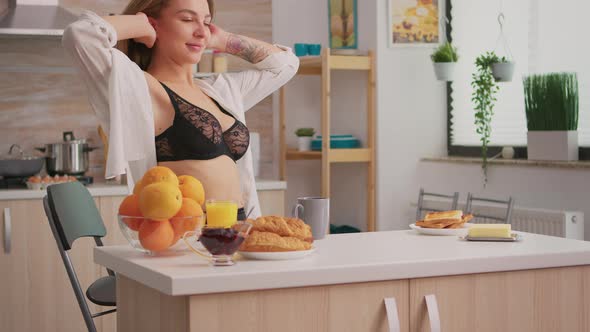 Seductive Housewife Relaxing alt