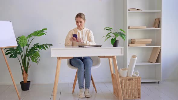 Freelancer Relax at Workplace alt