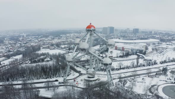 Aerial view of the Atomium in wintertime, Brussel, Belgium. alt