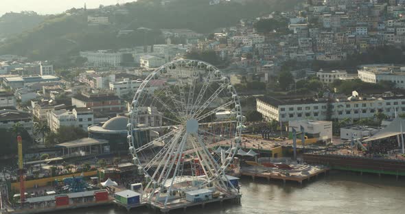 La Perla Ferris Wheel Aerial Travelling In Malecon Guayaquil  City Ecuador alt