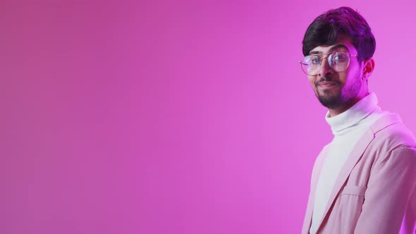 Special Offer Commercial Background Man Thumb Up alt