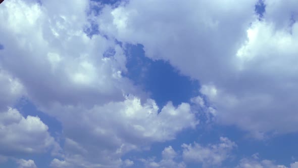 Soft Clouds On Sky 22 alt