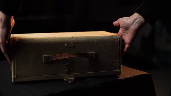 Vintage Mounting Table To Process the Film alt