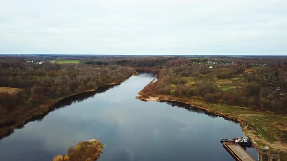 In The River Port Of Vitebsk 14 alt