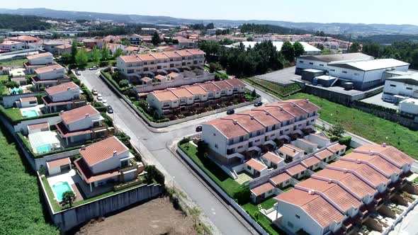 Community housing alt