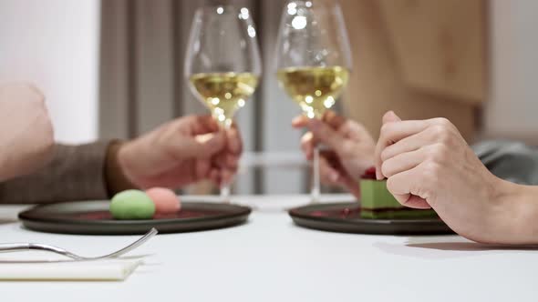 Happy Family Couple Celebrating alt