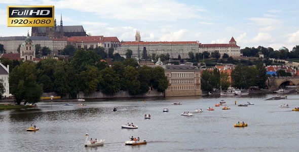 Charles Bridge and Prague Castle 8