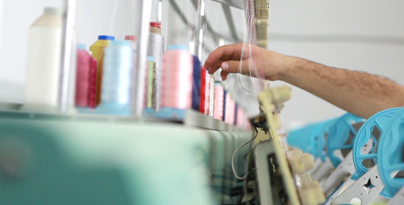 Industrial Sewing Machine alt