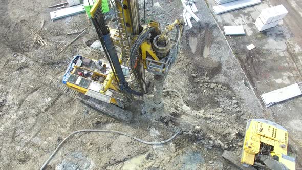 Boer Bore the Ground alt