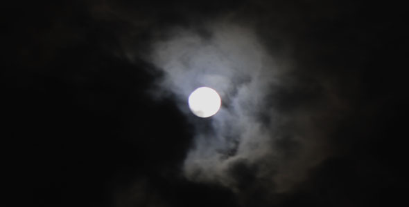 Dramatic Full Moon
