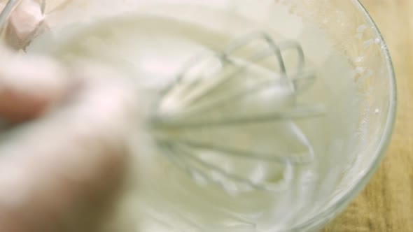 Mix the Ingredients for the Cream alt