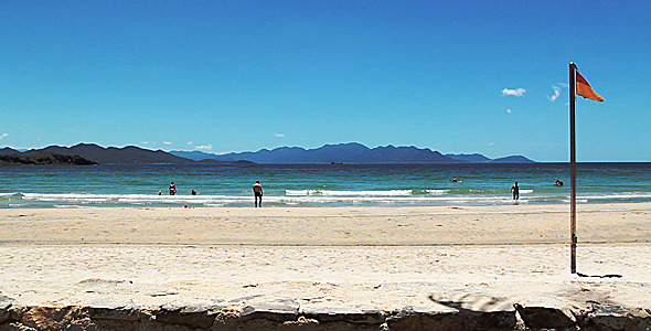 Flag on the Beach alt