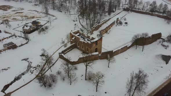 Ruins of Ancient Livonian Order's Stone Medieval Castle Latvia Aerial Drone Top Shot From Above . Re alt
