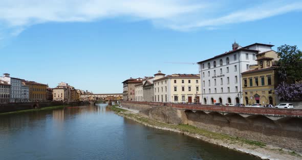 Firenze Ponte Vechio during the day
