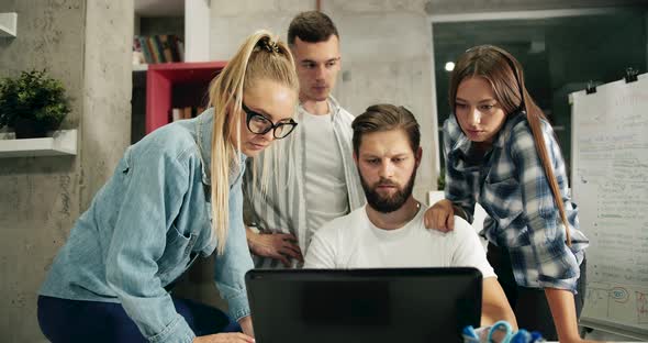 Teamwork Laptop Discussion