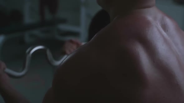 Lifting Up EZ Bar alt