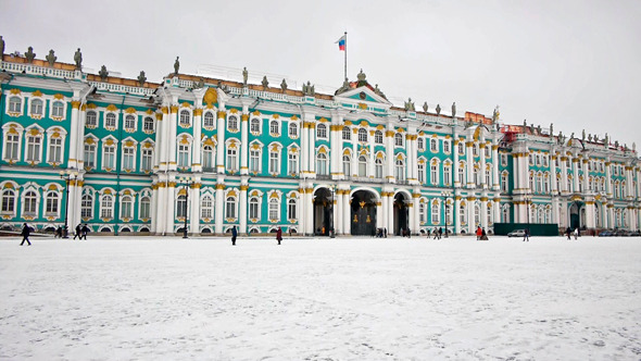 Hermitage Museum On Dvortsovaya Square