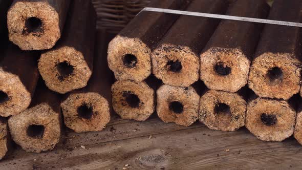 Fuel Briquettes From Screw Wastes Straw Sunflower Husks Buckwheat Finely Shredded Wood Waste Sawdust alt
