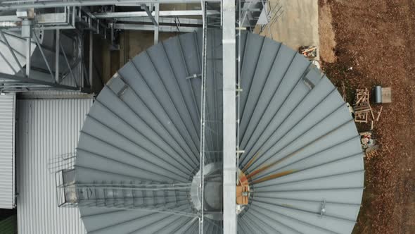 Top View of Grain Elevator for Storage of Wheat alt