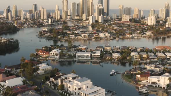 Aerial view of the Gold Coast. alt